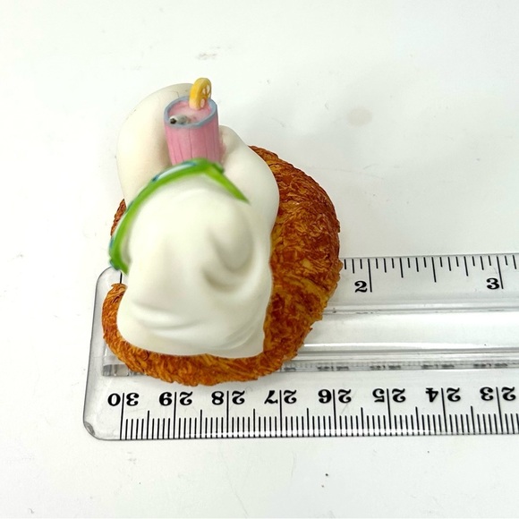 Vtg 1997 Danbury Mint Pillsbury Doughboy Calendar Month August Figure Sunglasses - Picture 9 of 10